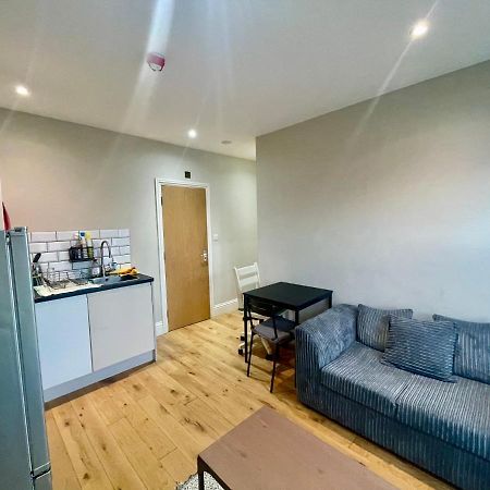 Cosy 1 Bedroom Flat! London Exterior foto