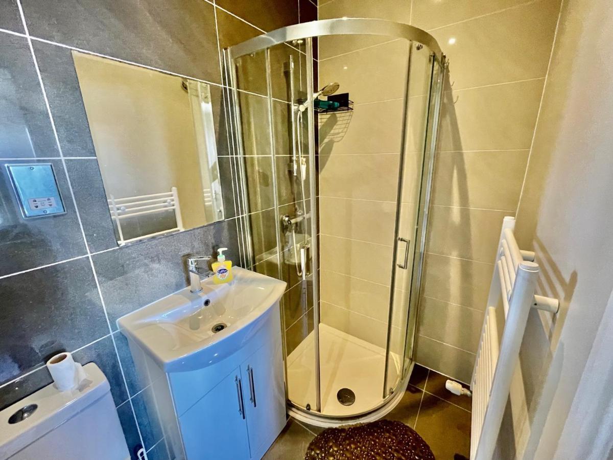 Cosy 1 Bedroom Flat! London Exterior foto