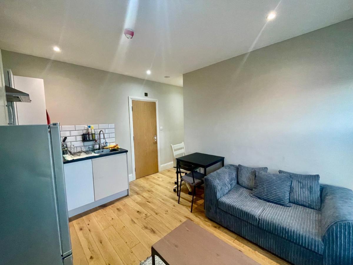 Cosy 1 Bedroom Flat! London Exterior foto